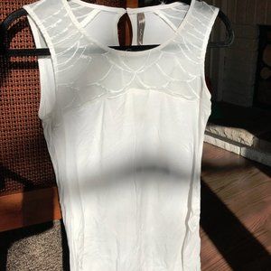 M Thyme tank off white sheer scalloped detail